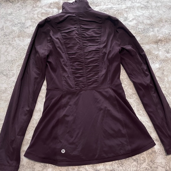 Lululemon athletica Round Trip Jacket - Picture 2 of 2